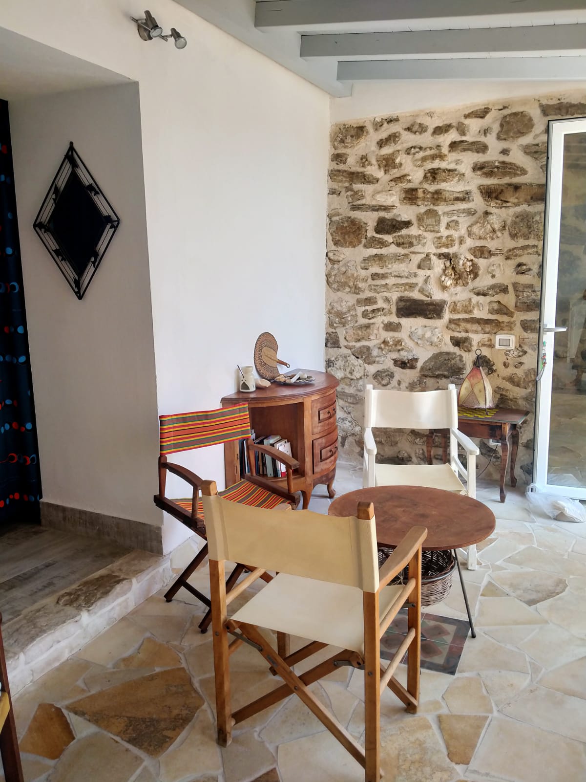 La Scalia con Cortile — Veranda view 2